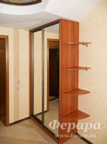 Встроенный шкаф-купе с зеркалом