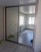 Двери купе зеркальные в профиле Аристо арт.2307